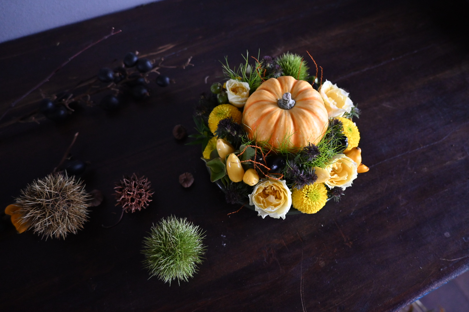 Halloween arrangement
